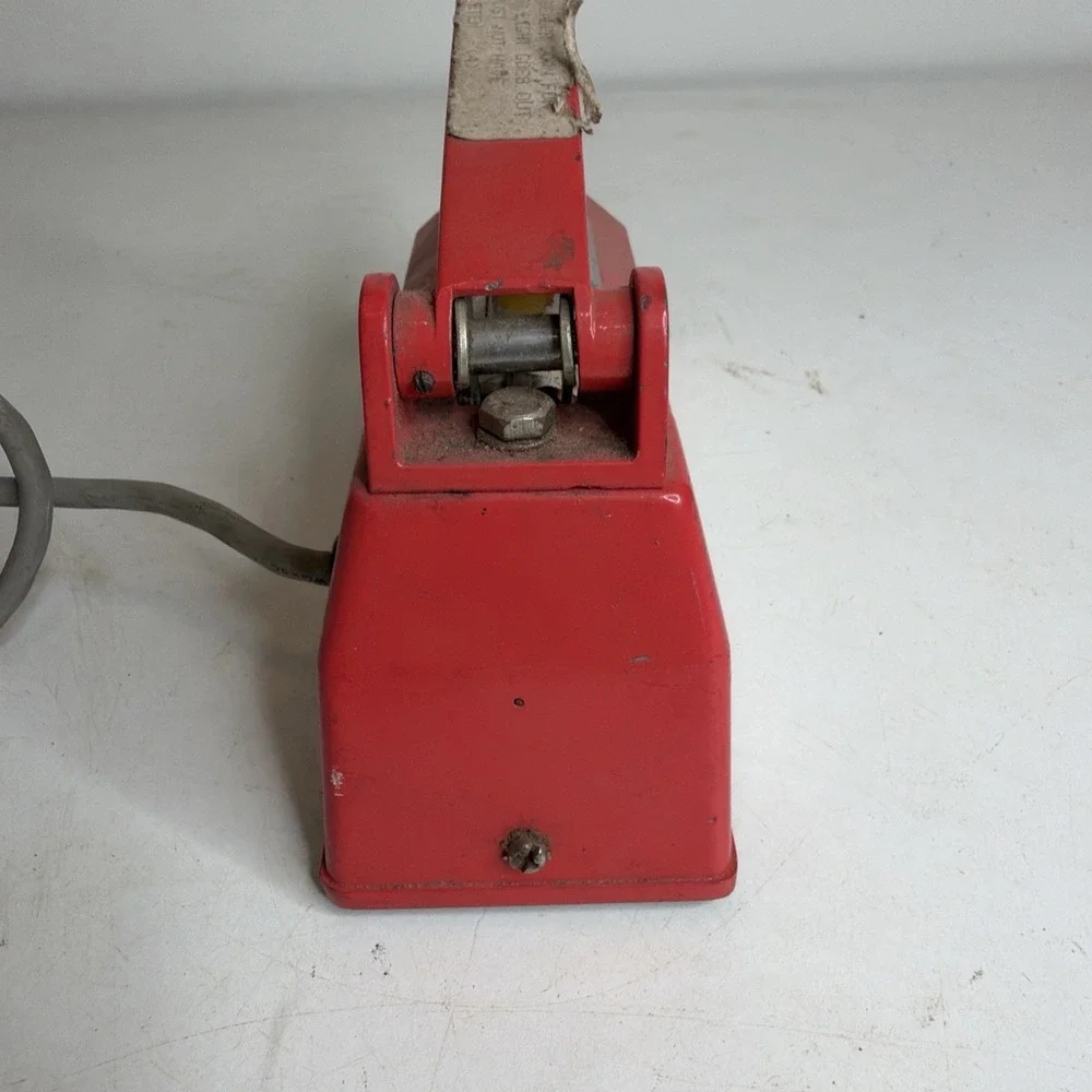 THE CLAMPIT ~ 4